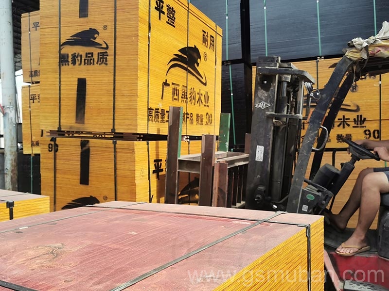 木工支模板多少錢(qián)一個(gè)平方?找對(duì)廠家的技巧 木工支模板多少錢(qián)一個(gè)平方?找對(duì)廠家的技巧