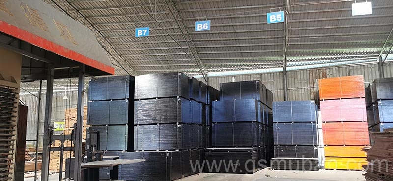 紅模板和黑模板哪個(gè)好?介紹他們的獨(dú)特之處 紅模板和黑模板哪個(gè)好?介紹他們的獨(dú)特之處